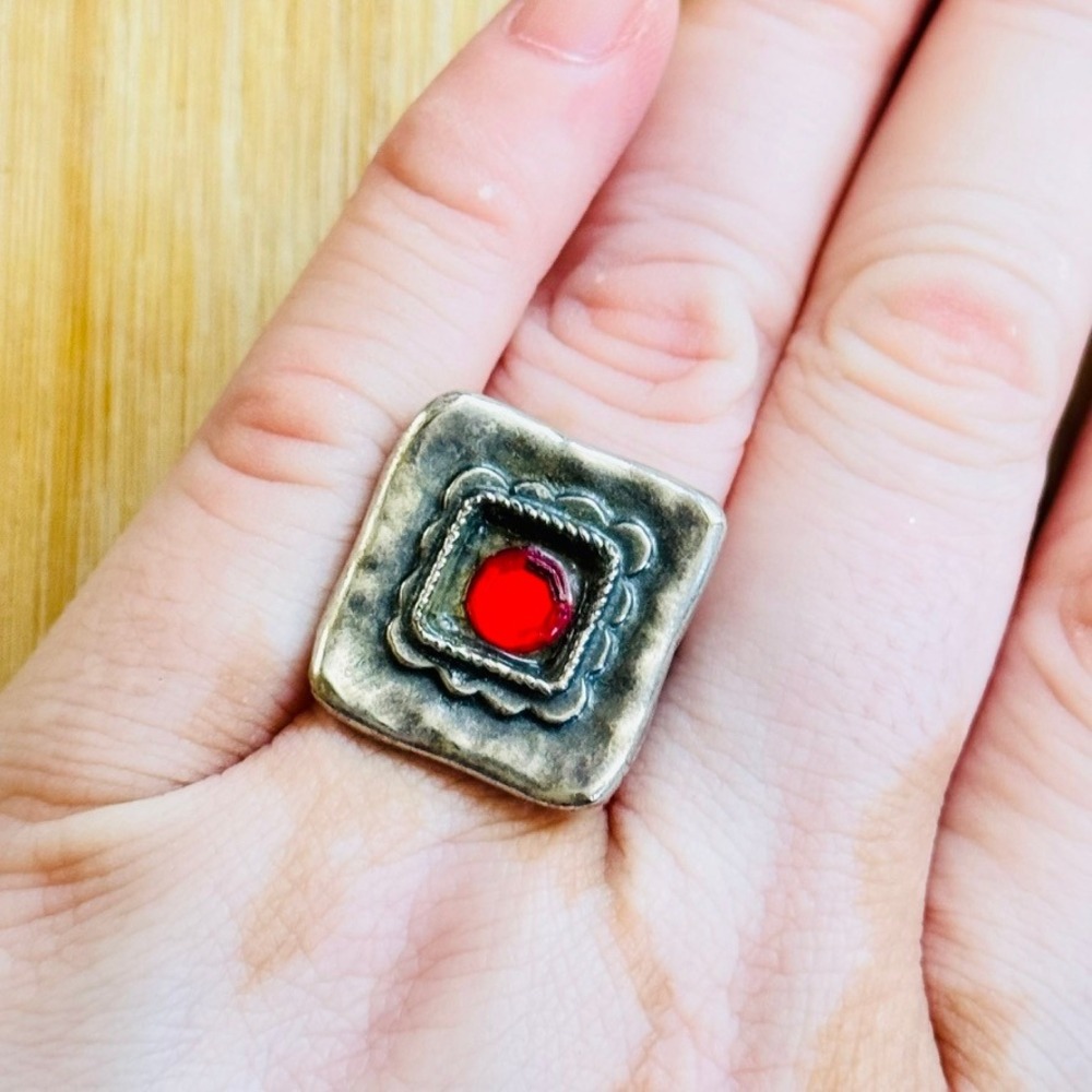 VTG Avgad Modernist Cocktail Ring Statement Red Crystal Adjustable Silver Plated